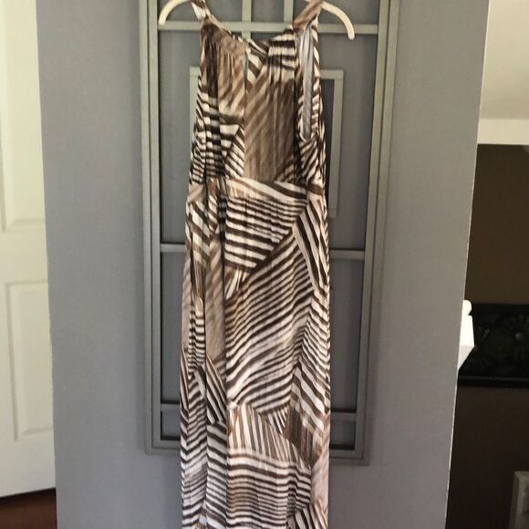 NWT Chicos, beige, and brown maxi dress ￼ Tank style size 2 vanity size - Picture 5 of 6